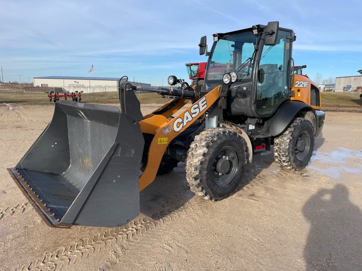 CASE CE 221F – A012438A