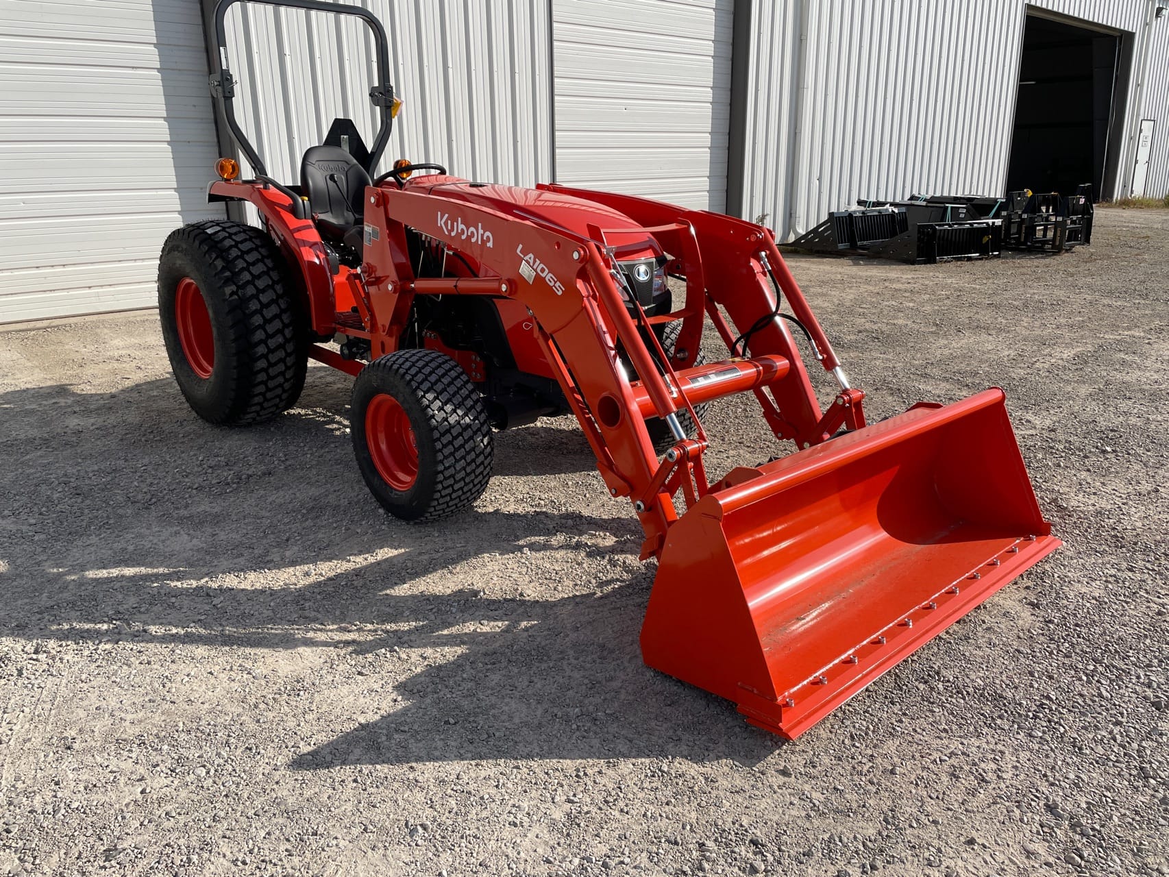 KUBOTA MX5400HST – A024819