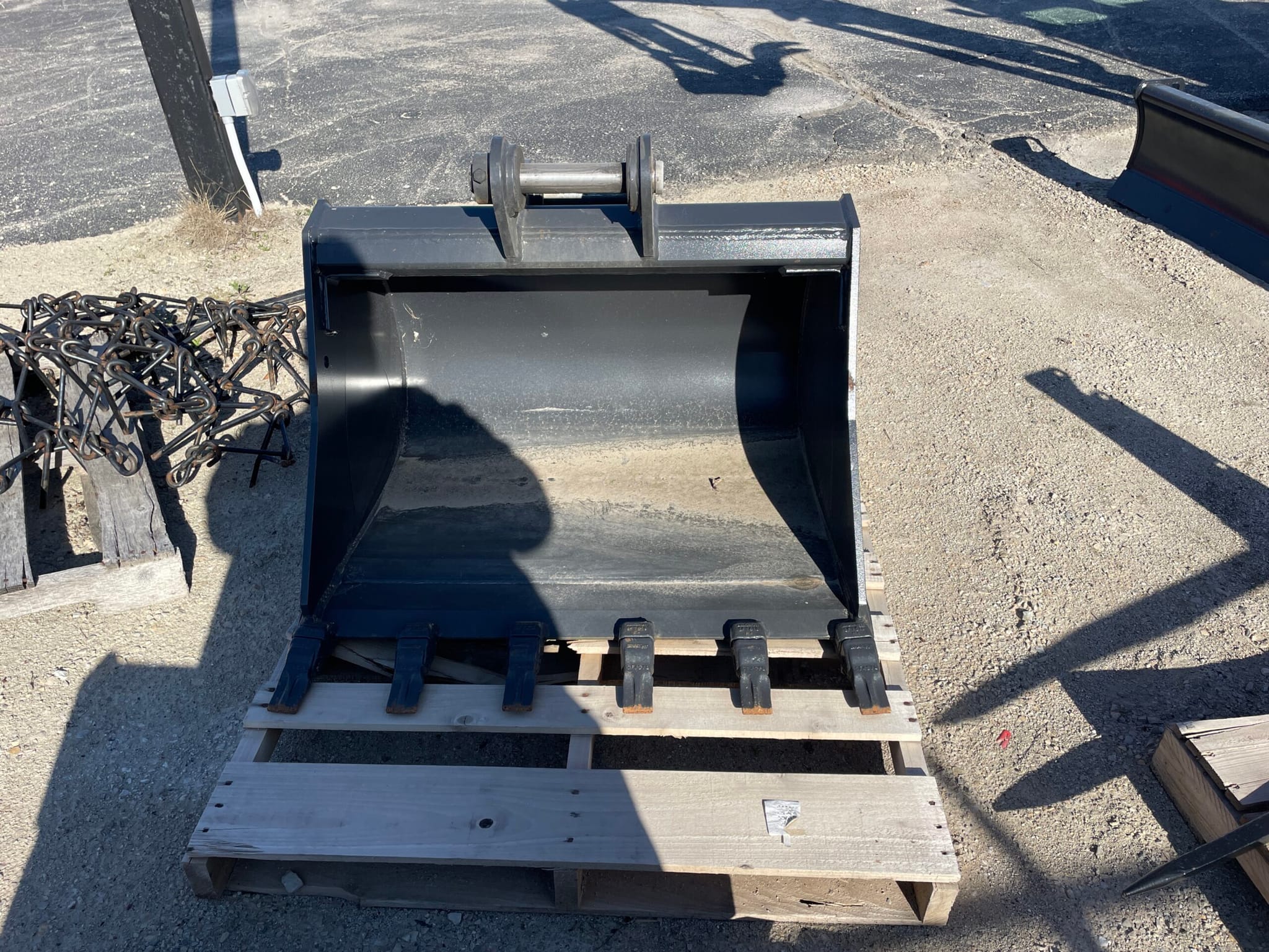 CASE CE 48057628 – C029053